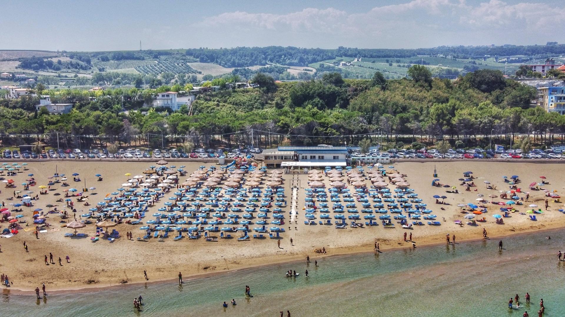 campeggioverdemare it la-spiaggia 010